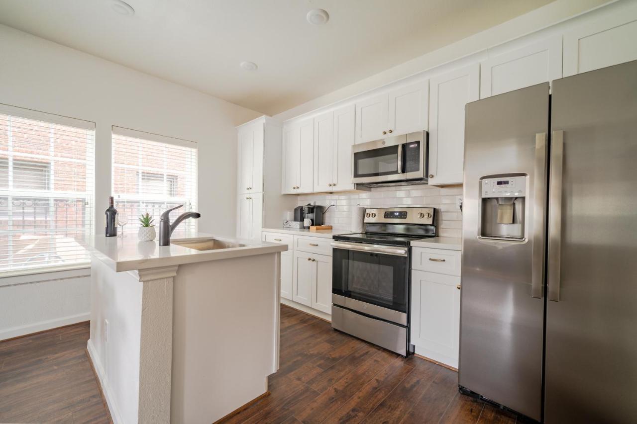 Unit 1 - Spacious & Renovated Apt Home In The City'S Action Houston Eksteriør billede